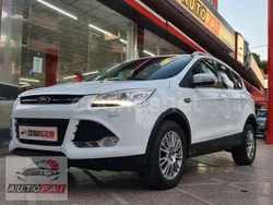 Blanco Usado 2014 Ford Kuga Titanium SUV | 12.900 € (Un poco caro)