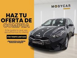 Gris Usado 2023 Kia Ceed Berlina | 16.995 € (Precio justo)