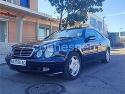 Azul Usado 2000 Mercedes CLK230 Elegance Coupe | 3000 €
