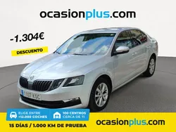 Gris Usado 2017 Skoda Octavia Ambition Berlina | 14.350 € (Un poco caro)