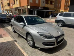 Gris / plata Usado 2011 Renault Laguna III Dynamique Berlina | 3900 € (Super precio)