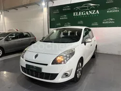 Blanco Usado 2011 Renault Grand Scénic III Monovolumen | 8490 € (Precio justo)