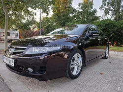 Granate Usado 2006 Honda Accord Executive Berlina | 5899 € (Precio justo)