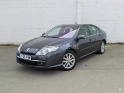 Gris / plata Usado 2007 Renault Laguna III Dynamique Berlina | 6900 € (Un poco caro)