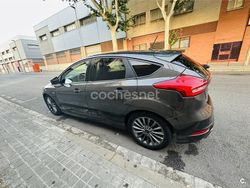 Negro Usado 2018 Ford Focus ST-Line Berlina | 12.900 € (Un poco caro)