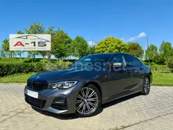 Gris / plata Usado 2020 BMW 318 Comfort Edition Berlina | 27.900 € (Un poco caro)