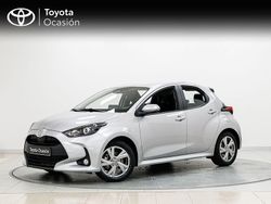 Gris Usado 2024 Toyota Yaris Hybrid Active Berlina | 22.150 € (Precio justo)