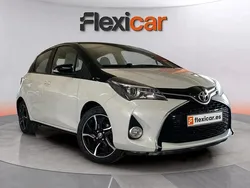 Blanco Usado 2016 Toyota Yaris Berlina | 11.490 € (Un poco caro)