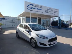 Blanco Usado 2016 Ford Fiesta Trend Utilitario | 8500 € (Precio justo)