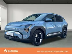 Azul Usado 2024 Kia EV3 2 SUV | 36.800 € (Precio justo)