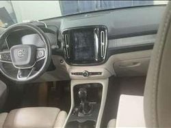 Gris Usado 2018 Volvo XC40 Inscription SUV | 19.999 € (Precio justo)