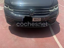 Gris / plata Usado 2023 VW Tiguan R-line SUV | 36.900 € (Un poco caro)