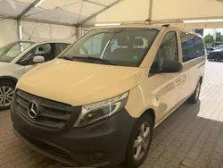 Beige Usado 2016 Mercedes Vito Monovolumen | 20.900 €