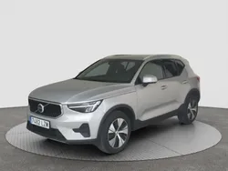 Gris Usado 2022 Volvo XC40 Core SUV | 30.800 € (Buen precio)