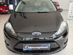 Negro Usado 2010 Ford Fiesta Trend Utilitario | 5700 € (Precio justo)