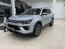 Azul Usado 2023 Ssangyong Korando SUV | 25.995 € (Un poco caro)