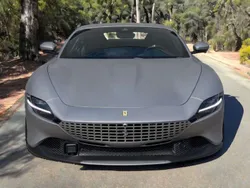 Plateado Usado 2023 Ferrari Roma Coupe | 229.600 € (Un poco caro)
