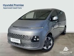 Usado 2022 Hyundai Staria Van | 36.698 € (Super precio)