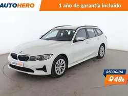 Blanco Usado 2020 BMW 318 Sport Line Familiar | 23.523 € (Un poco caro)