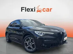 Negro Usado 2022 Alfa Romeo Stelvio Sprint SUV | 24.390 € (Precio justo)