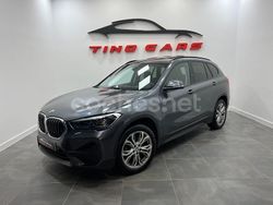Gris / plata Usado 2021 BMW X1 Advantage SUV | 26.990 € (Un poco caro)