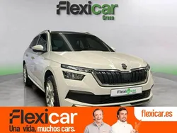 Blanco Usado 2022 Skoda Kamiq Sport SUV | 21.990 € (Precio justo)