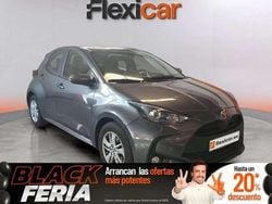 Gris Usado 2024 Toyota Yaris Edition Utilitario | 16.990 € (Precio justo)