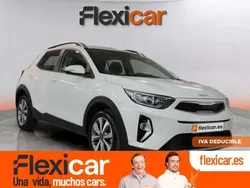Blanco Usado 2023 Kia Stonic SUV | 13.890 € (Precio justo)