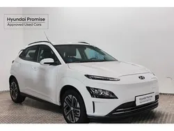 Atlas white (sólido) Usado 2023 Hyundai Kona SUV | 26.490 € (Caro)