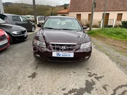 Violeta / lila Usado 2006 Hyundai Sonata Style Berlina | 5499 €