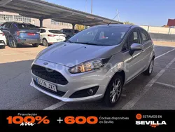 Gris / plata Usado 2017 Ford Fiesta Trend Utilitario | 8850 € (Precio justo)