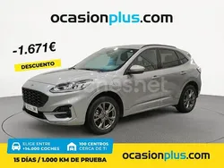 Gris / plata Usado 2022 Ford Kuga ST-Line SUV | 18.390 € (Buen precio)