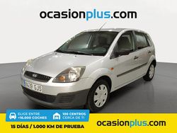 Gris plata Usado 2008 Ford Fiesta Ambiente Utilitario | 4500 € (Precio justo)