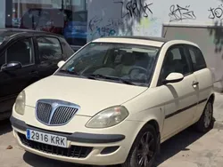 Beige Usado 2004 Lancia Ypsilon Utilitario | 3999 €
