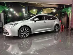 Gris Usado 2022 Toyota Corolla Style Familiar | 21.999 € (Precio justo)