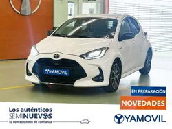 Blanco Usado 2021 Toyota Yaris Hybrid Style Utilitario | 18.450 € (Precio justo)