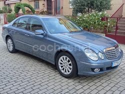 Azul Usado 2006 Mercedes E220 Elegance Berlina | 4500 € (Buen precio)