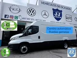 Blanco Usado 2021 Iveco Daily Berlina | 30.900 € (Un poco caro)