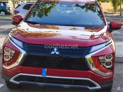 Granate Usado 2023 Mitsubishi Eclipse Cross SUV | 25.500 € (Un poco caro)