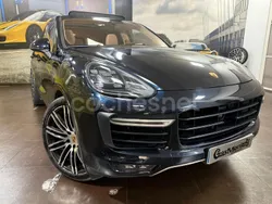 Negro Usado 2016 Porsche Cayenne Turbo SUV | 39.900 €