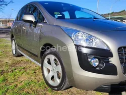 Beige Usado 2012 Peugeot 3008 Active Berlina | 8900 € (Precio justo)