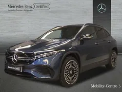 Denim blue metallic paint Usado 2023 Mercedes EQA250+ AMG line SUV | 52.900 €