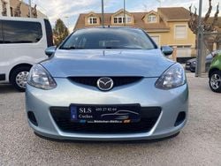 Azul Usado 2009 Mazda 2 Utilitario | 5999 €