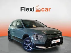 Verde Usado 2023 Kia Niro SUV | 20.990 € (Buen precio)