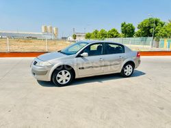 Gris / plata Usado 2006 Renault Mégane II Authentique Berlina | 5499 € (Un poco caro)