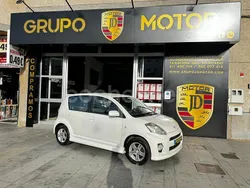 Blanco Usado 2009 Daihatsu Sirion HIRO Utilitario | 3750 €