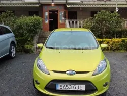 Verde Usado 2008 Ford Fiesta Ambiente Utilitario | 4900 €