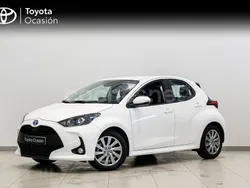 Blanco Usado 2024 Toyota Yaris Hybrid Active Berlina | 23.050 € (Precio justo)