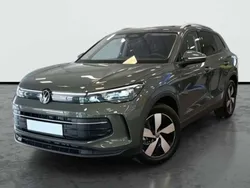 Verde Usado 2024 VW Tiguan SUV | 33.190 € (Buen precio)