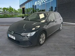 Gris Usado 2021 VW Golf VIII Life | 22.900 € (Precio justo)